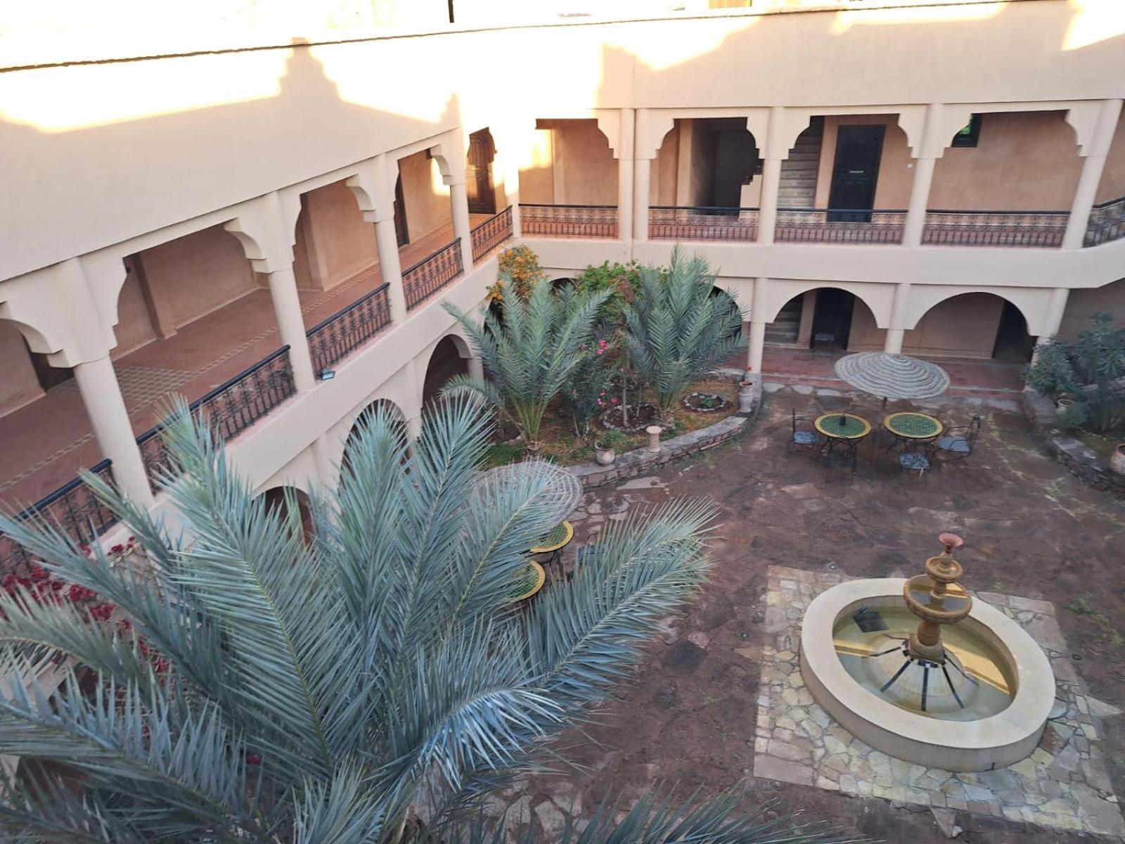 Kasbah Zitoune Tajda Esterno foto