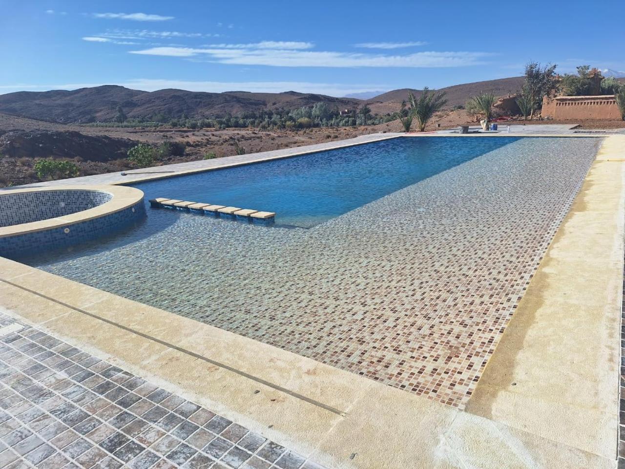 Kasbah Zitoune Tajda Esterno foto