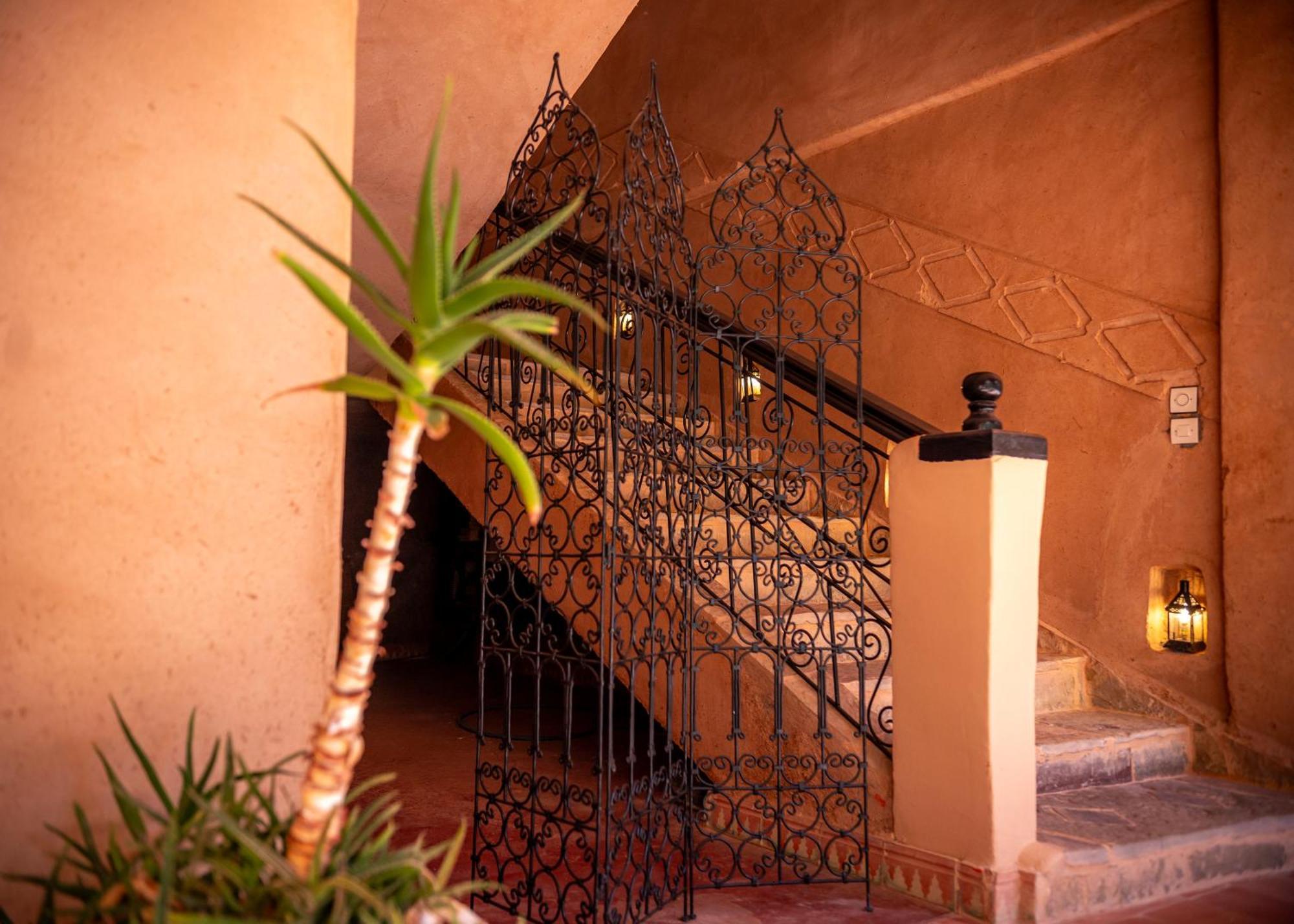 Kasbah Zitoune Tajda Esterno foto