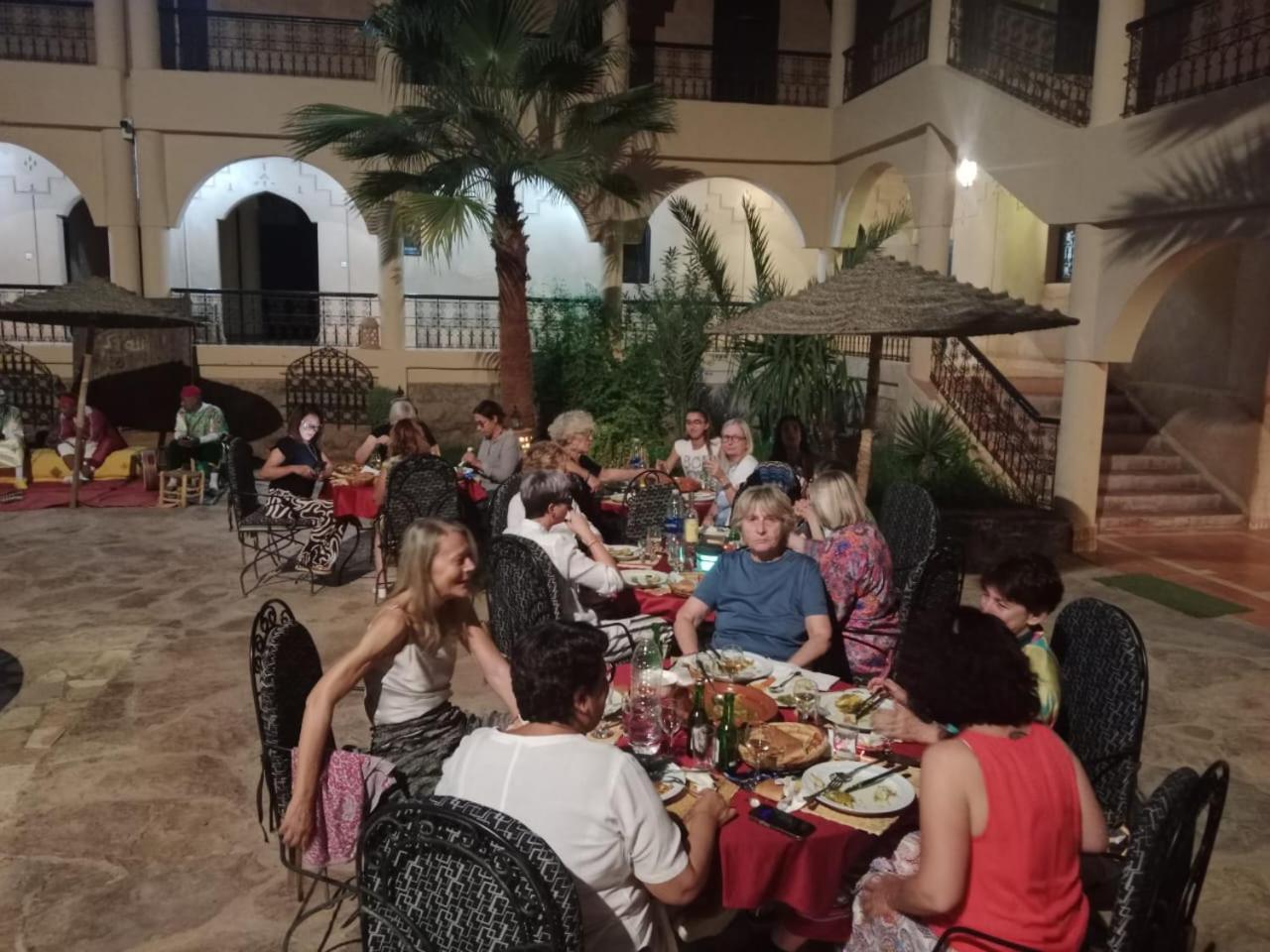 Kasbah Zitoune Tajda Esterno foto