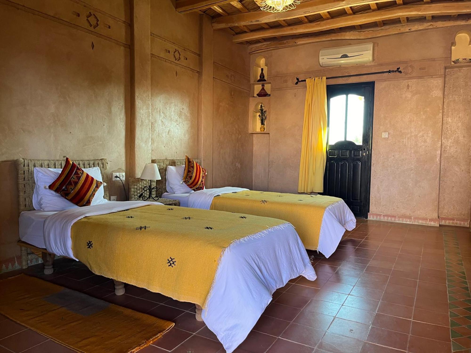 Kasbah Zitoune Tajda Esterno foto